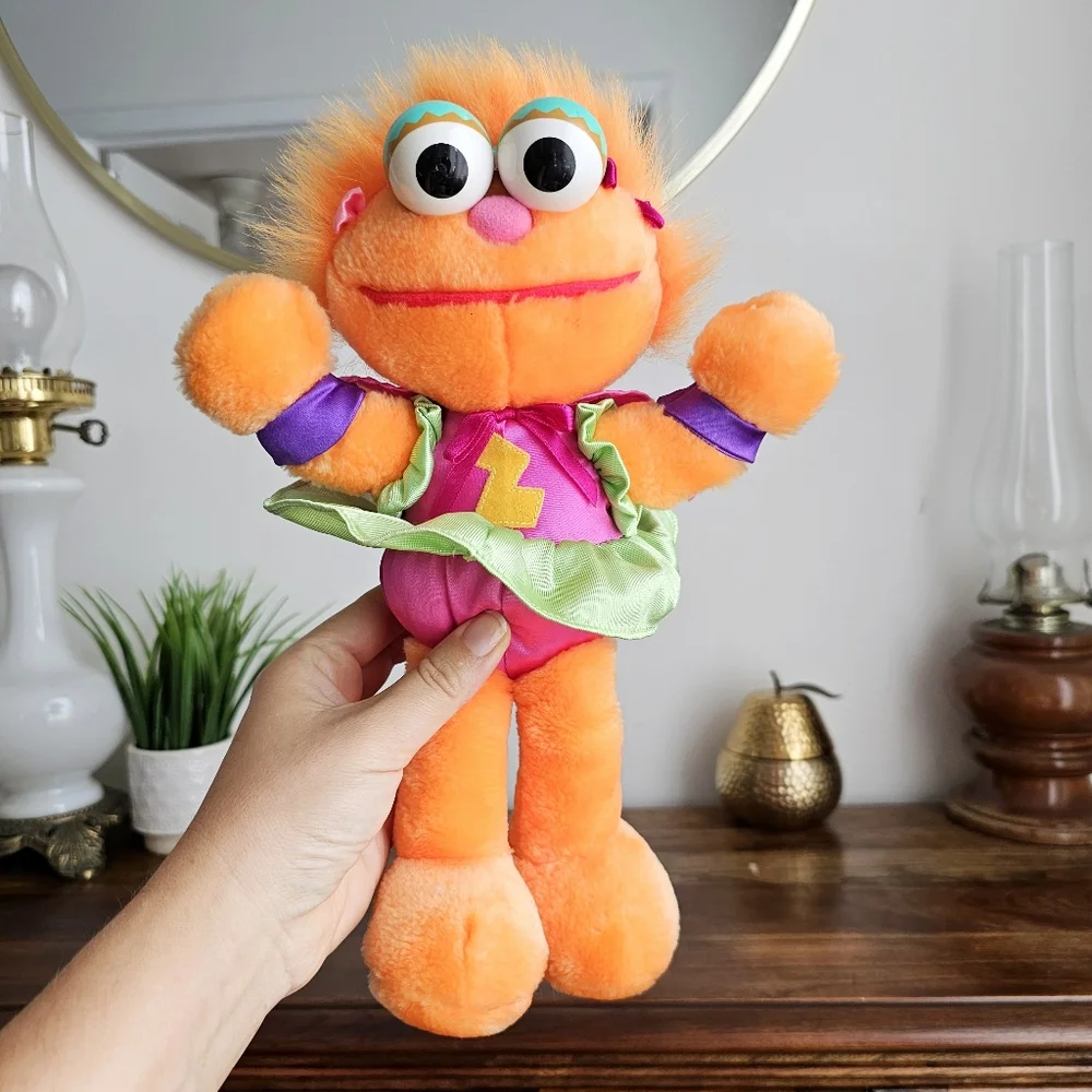 Vintage 1997 Sesame Street Zoe Plush TYCO 12” Super Muppet Rare Toy